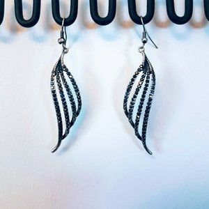 #J12 Silver Earrings With Black Gems